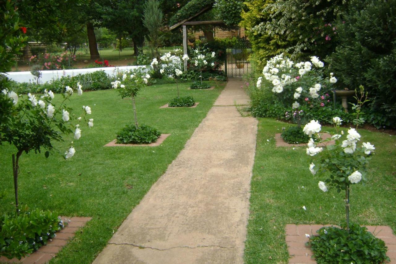 Bed and Breakfast Rosewood Corner, Clarens Esterno foto